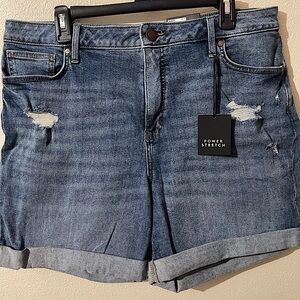 Simply Vera Wang High Waisted Roll Cuff Denim Shorts NWT Size 18 Women’s